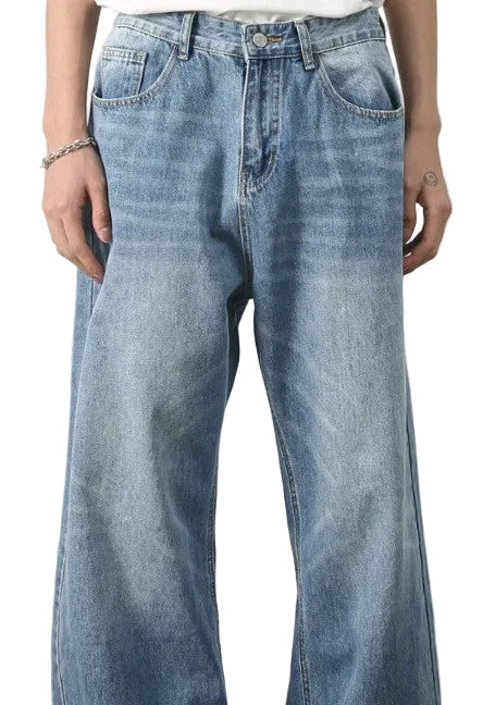 LOOSE STRAIGHT DENIM